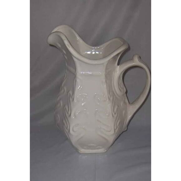 ANTIQUE ENGLISH WATER PITCHER 1800S